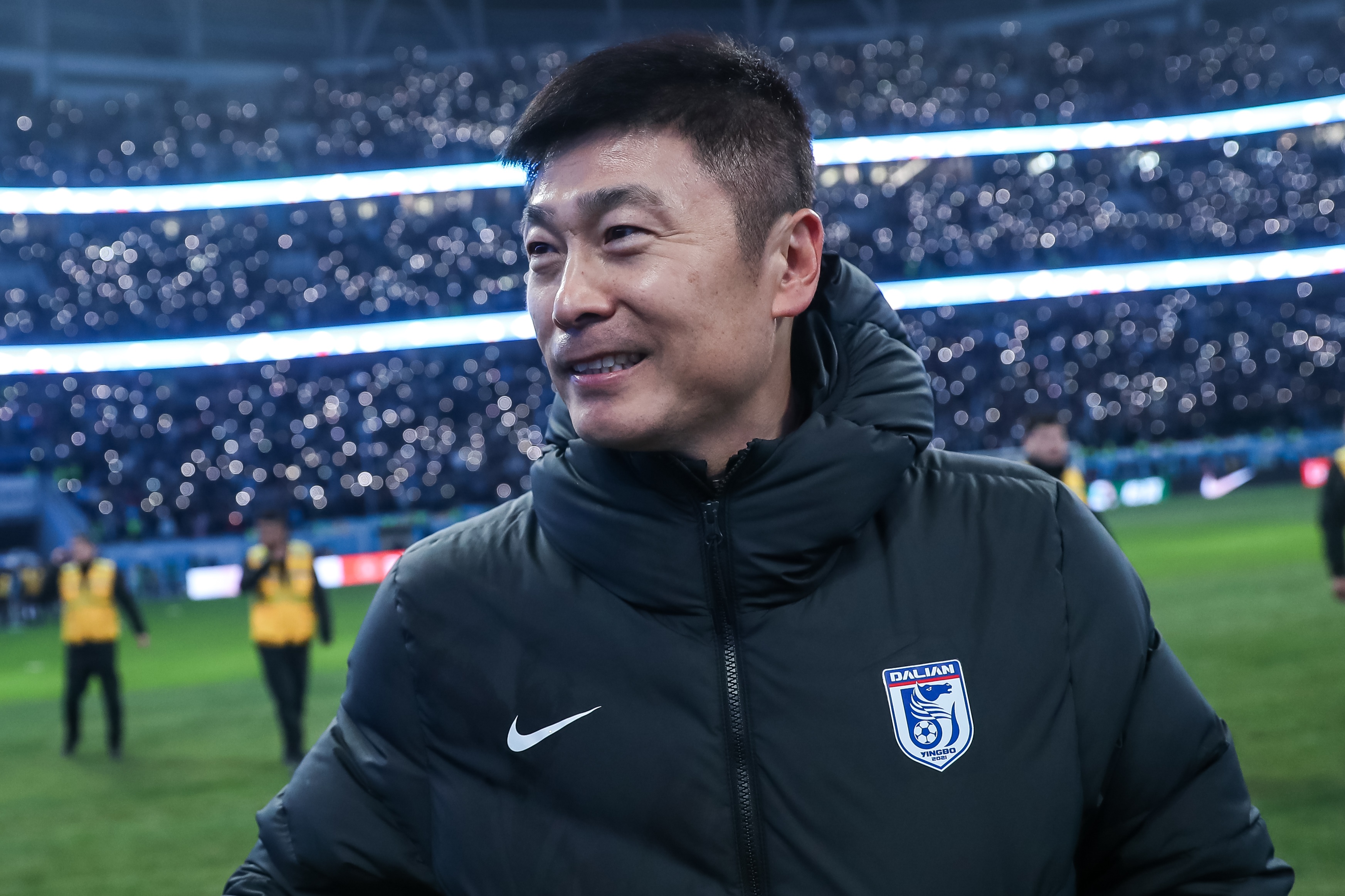 三连败止步!大连英客场1-1深圳,温差10度成最大考验 三连败止步!大连英客场1-1深圳,温差10度成最大考验